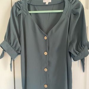 LC Lauren condren XL sage green blouse